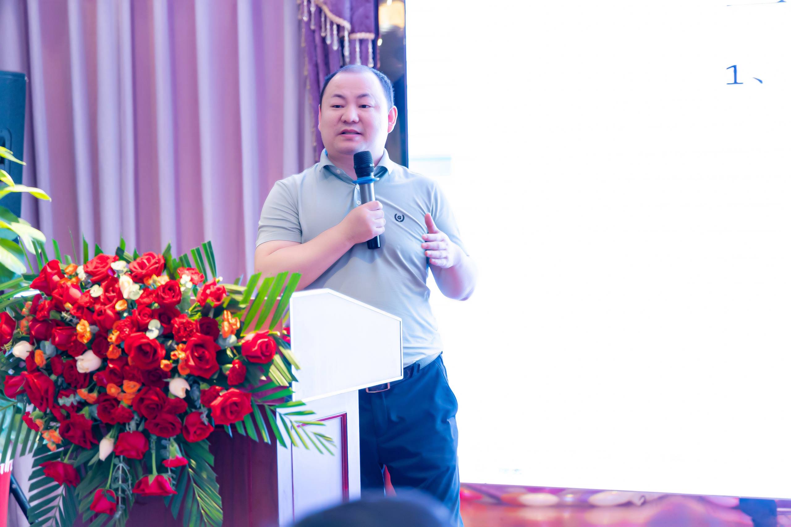 ade2a4802a62c2bc9906a10c0e4c4637.jpg ade2a4802a62c2bc9906a10c0e4c4637.jpg