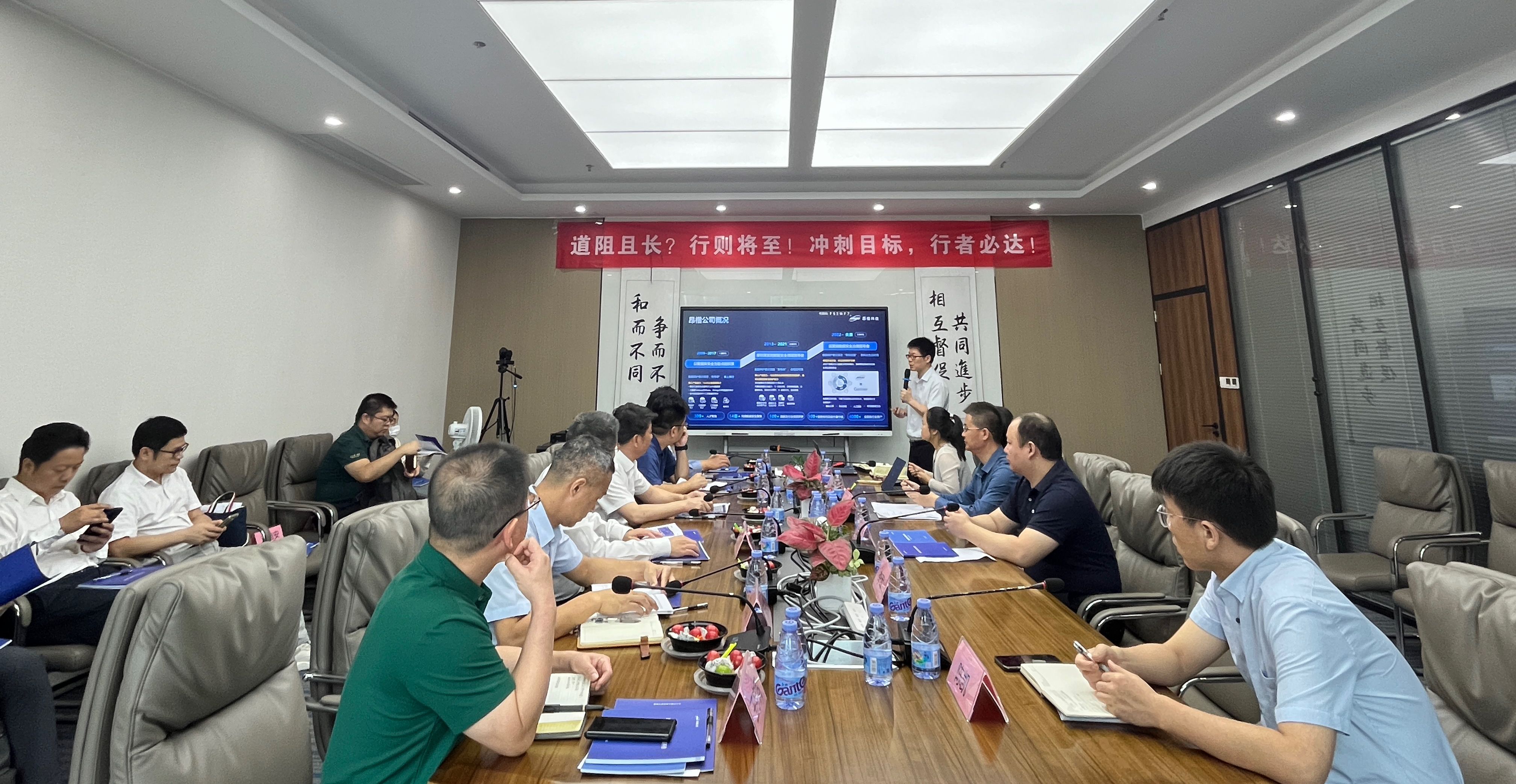 d58f511a484b084141ed89a50418a58d.jpg d58f511a484b084141ed89a50418a58d.jpg